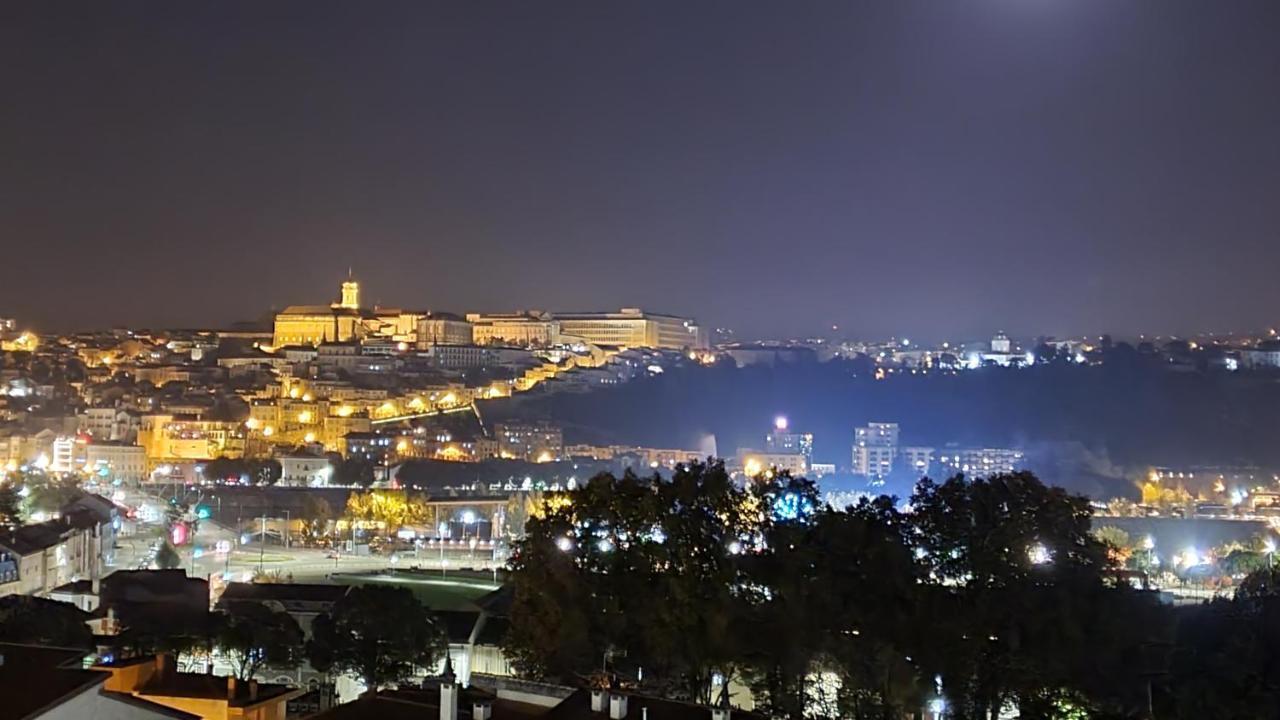 Coimbra'S Black & White Exteriér fotografie